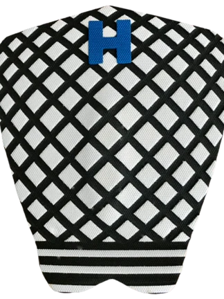 Traction pads assist your rear foot in getting more grip while on the board, giving you the opportunity to pull more aggressive maneuvers.